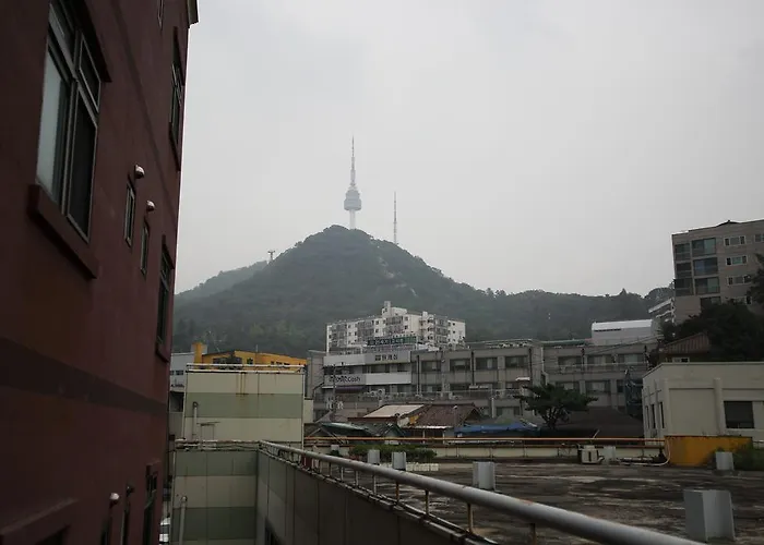 Hotel Mido Myeongdong Seúl