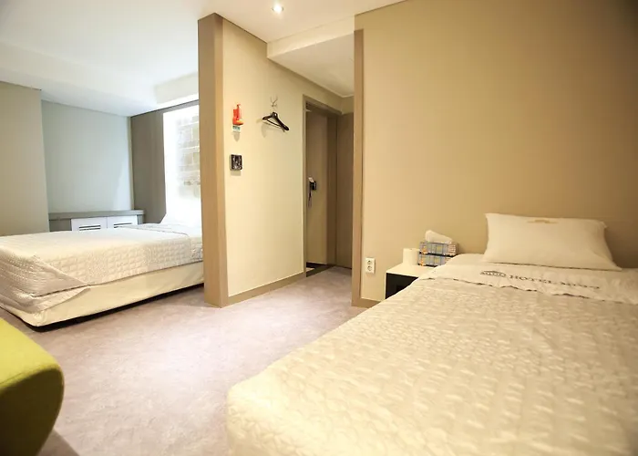 Mido Myeongdong Hotel 2*